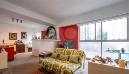 Apartamento à venda com 3 quartos, sendo 1 suíte,  em Paraíso, São Paulo, SP