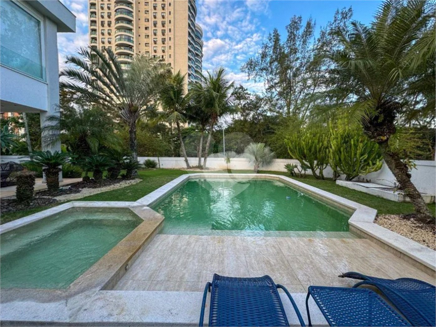 Casa à venda com 5 suítes no condomínio Malibu, Rio de Janeiro - RJ