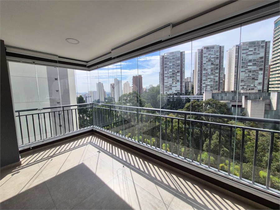 Apartamento à venda com 4 quartos, sendo 2 suítes, em Jardim Vazani, São Paulo, SP