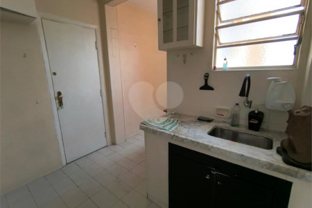 Apartamento à venda com 2 quartos em Santa Cecília, São Paulo, SP