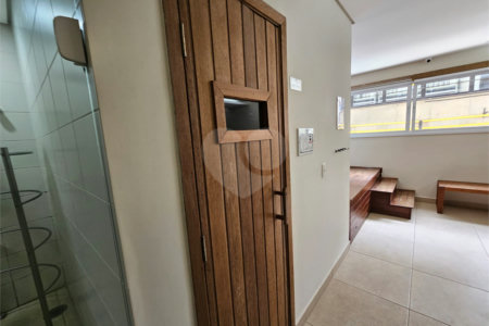 Apartamento à venda com 2 quartos, sendo 1 suíte, em Alto da Boa Vista, São Paulo, SP