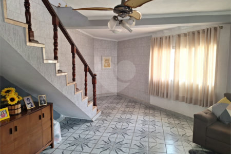 Sobrado à venda com 3 quartos em Vila Maria Alta, São Paulo, SP