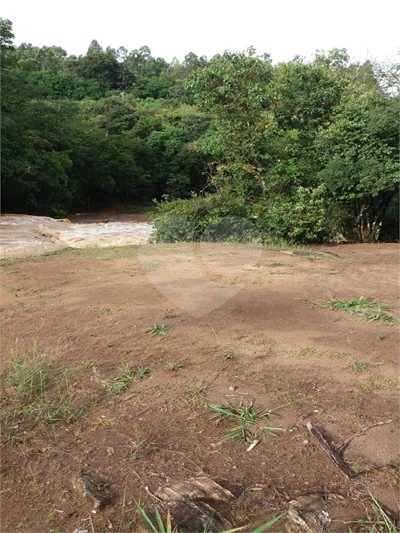 Chácara à venda no Centro, Monte Sião, MG