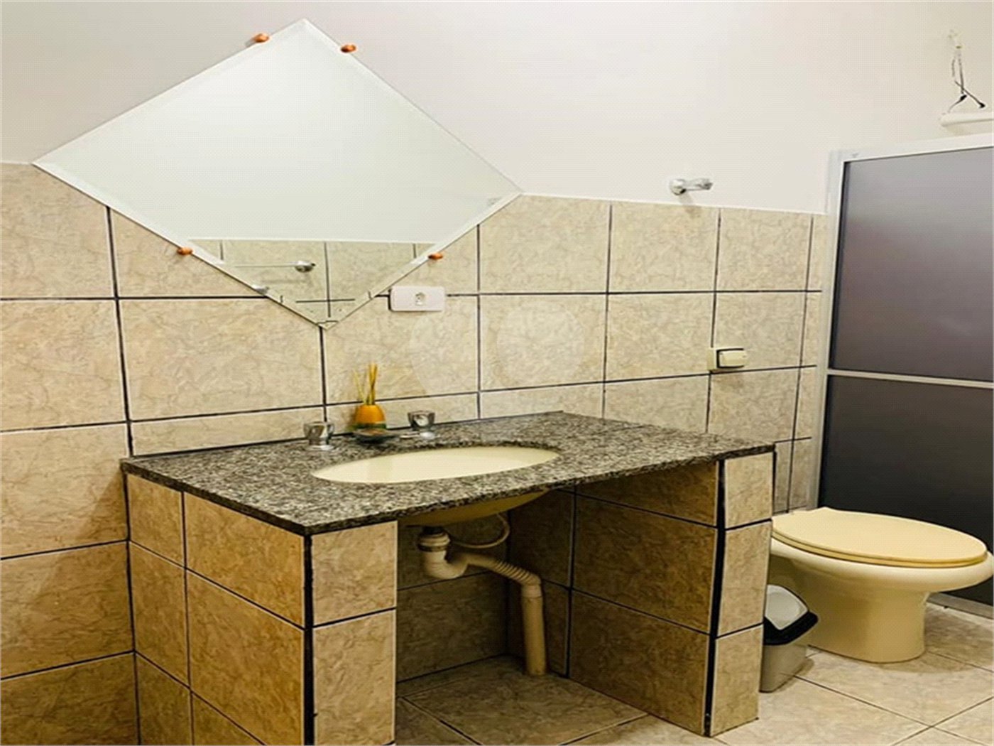 Chácara à venda com 3 quartos, sendo 1 suíte,  no Centro, Guararema, SP