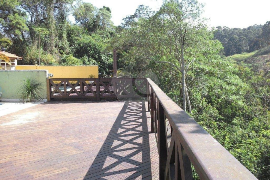 Casa à venda com 4 quartos, sendo 2 suítes,  em Horto, São Paulo, SP