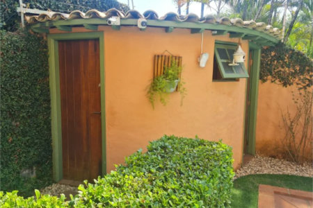 Casa à venda com 5 quartos, sendo 2 suítes, em Jardim Morumbi, São Paulo, SP