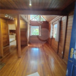 Casa à venda com 3 quartos, sendo 1 suíte, no condomínio Bosque de Greviléa, Vinhedo - SP