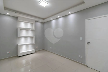 Casa à venda com 3 quartos, sendo 1 suíte, em Parque Santo Antônio, Guarulhos, SP
