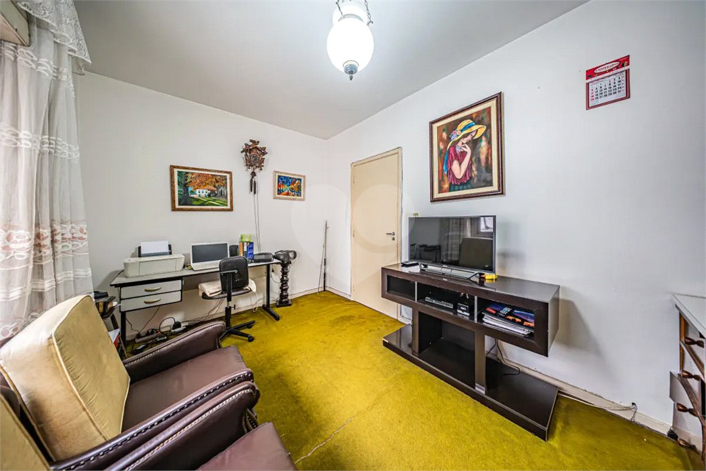 Apartamento à venda com 3 quartos, sendo 1 suíte, em Vila Mariana, São Paulo, SP