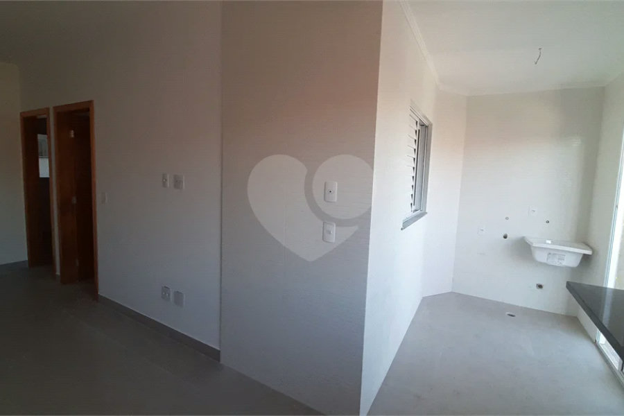 Casa à venda com 2 quartos no condomínio Residencial Luta, São Paulo - SP