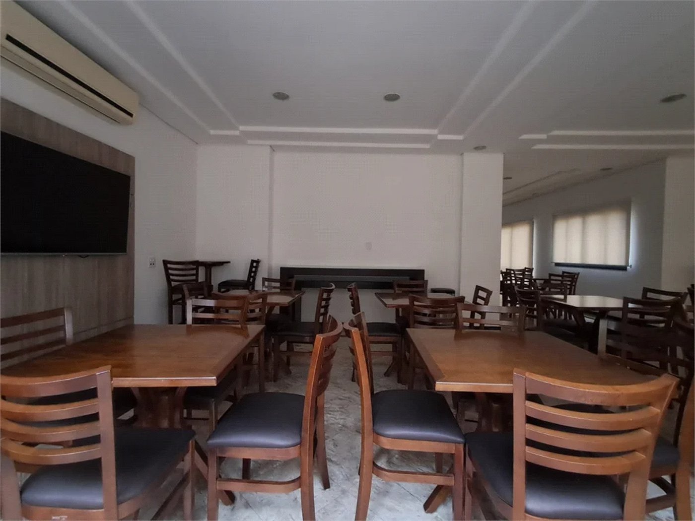 Apartamento à venda com 3 suítes em Vila Romana, São Paulo, SP
