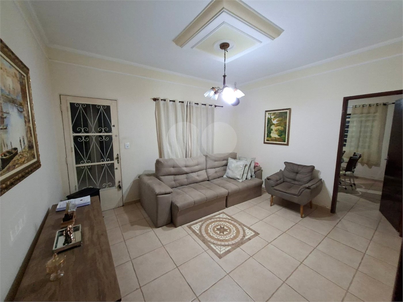 Chácara à venda com 3 quartos, sendo 1 suíte,  em Ribeirãozinho, Alambari, SP