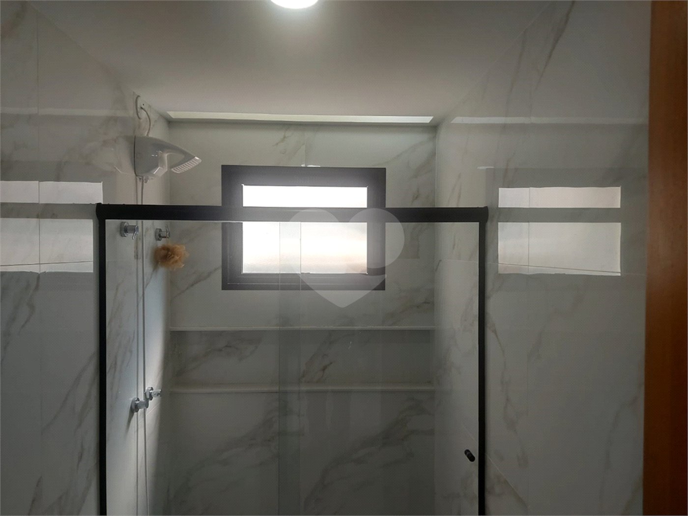 Casa à venda com 4 quartos, sendo 3 suítes, em Ogiva, Cabo Frio, RJ