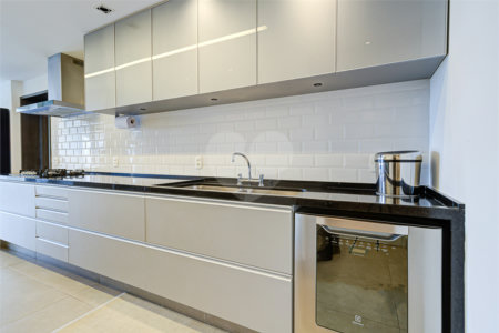 Apartamento à venda com 3 suítes em Campo Belo, São Paulo, SP