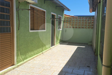 Casa à venda com 3 quartos em Santa Cecília, Paulínia, SP