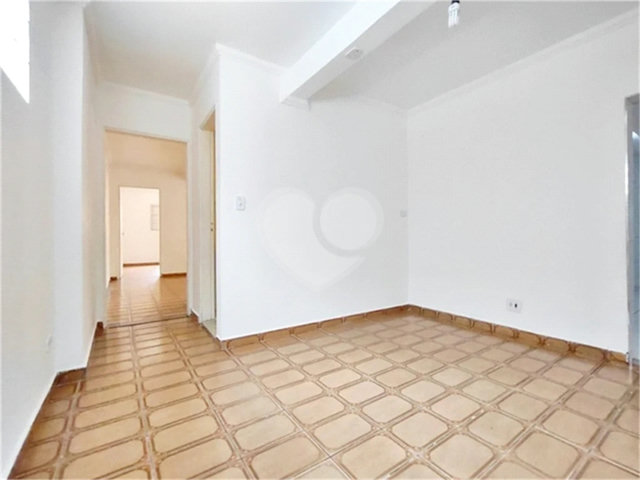 Casa Térrea à venda com 2 quartos em Vila Nivi, São Paulo, SP