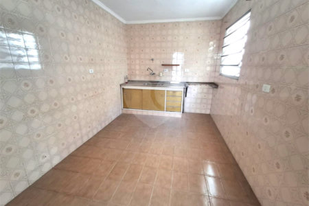 Casa à venda com 4 quartos em Vila Darli, São Paulo, SP