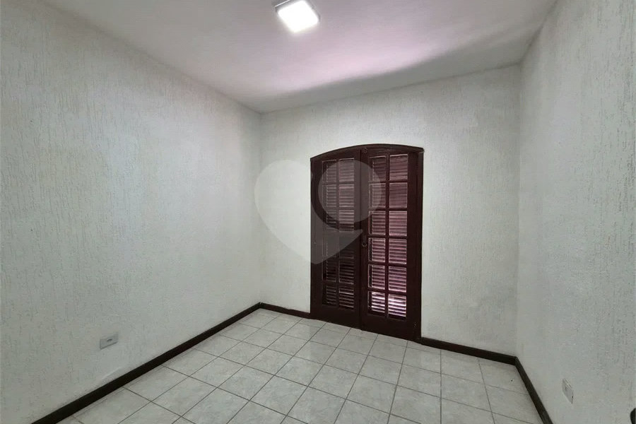 Casa à venda ou para alugar com 4 suítes no condomínio Parque Imperial da Cantareira, Mairiporã - SP