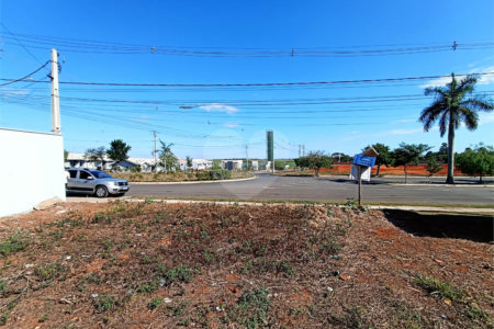 Terreno à venda em Vale San Fernando, Itapetininga, SP