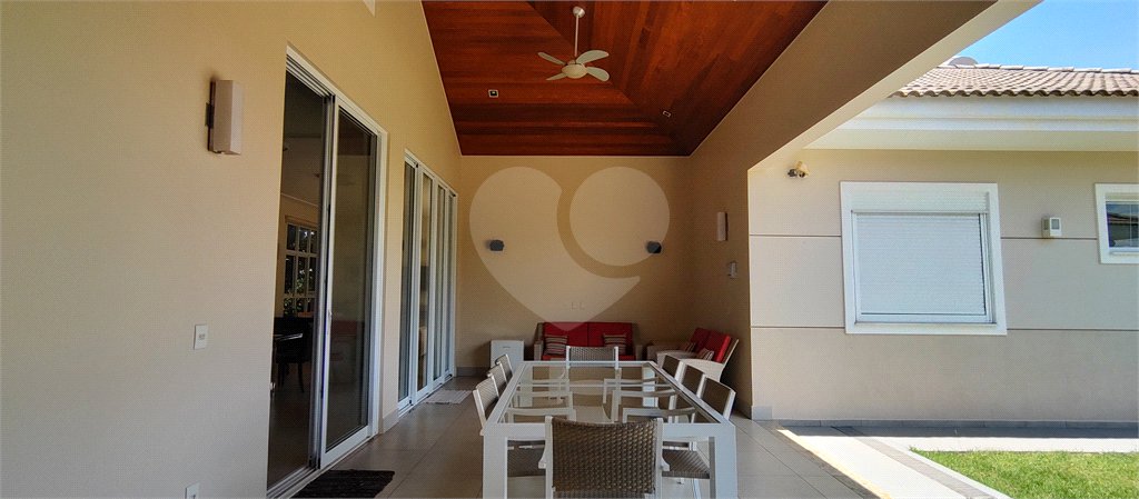 Casa à venda com 4 suítes no condomínio Parque Ytu Xapada, Itu - SP