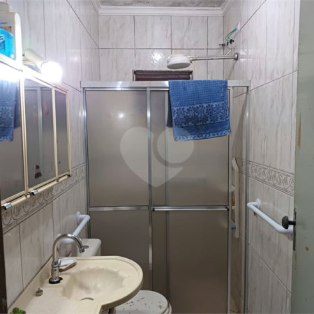 Sobrado à venda com 4 quartos, sendo 1 suíte, em Jardim Recanto Verde, São Paulo, SP