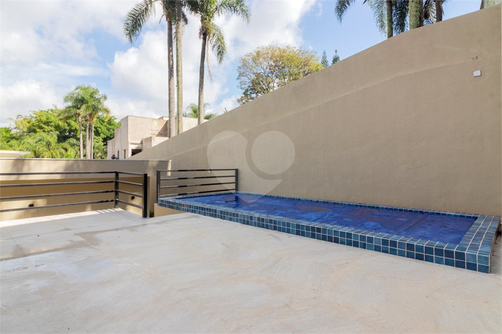 Casa à venda com 4 quartos, sendo 1 suíte, em Jardim Guedala, São Paulo, SP