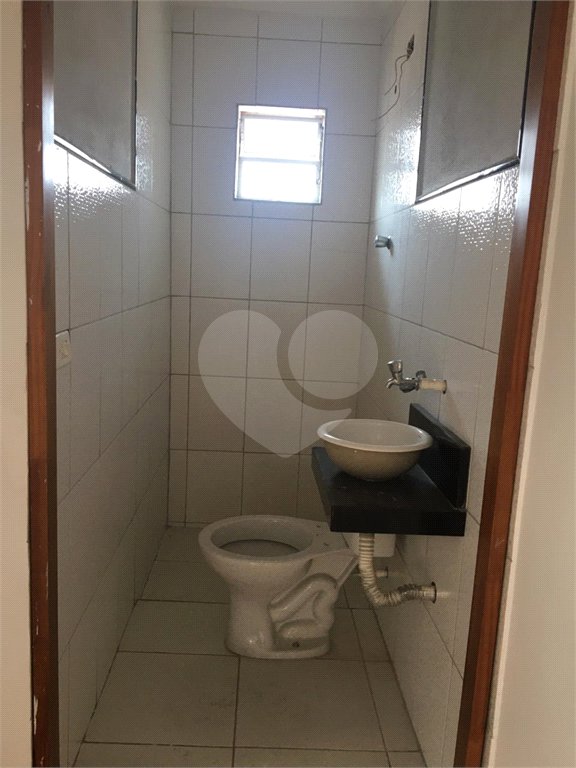 Prédio à venda com 2 suítes em Tremembé, São Paulo, SP