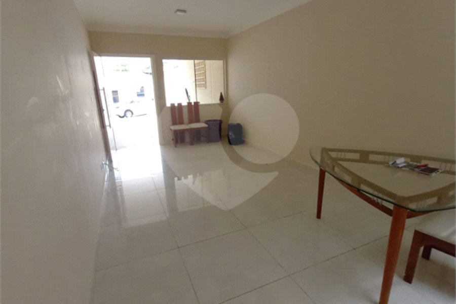 Sobrado à venda com 3 suítes em Vila Guilherme, São Paulo, SP