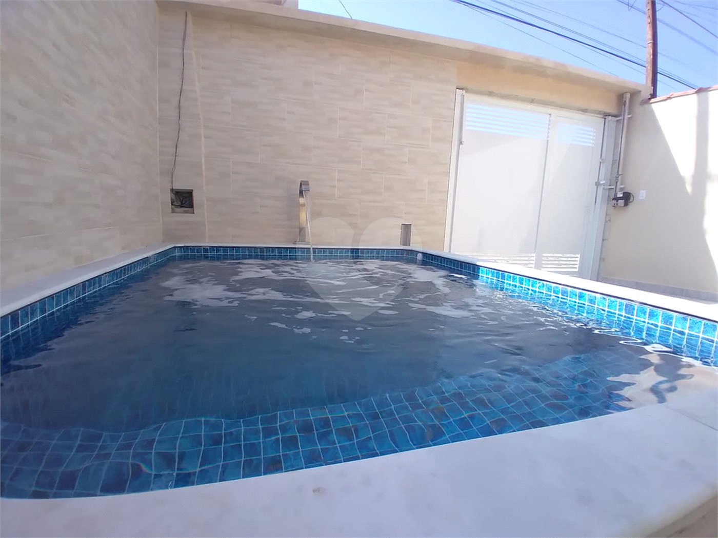 Casa Térrea à venda com 2 quartos, sendo 1 suíte, em Florida Mirim, Mongaguá, SP