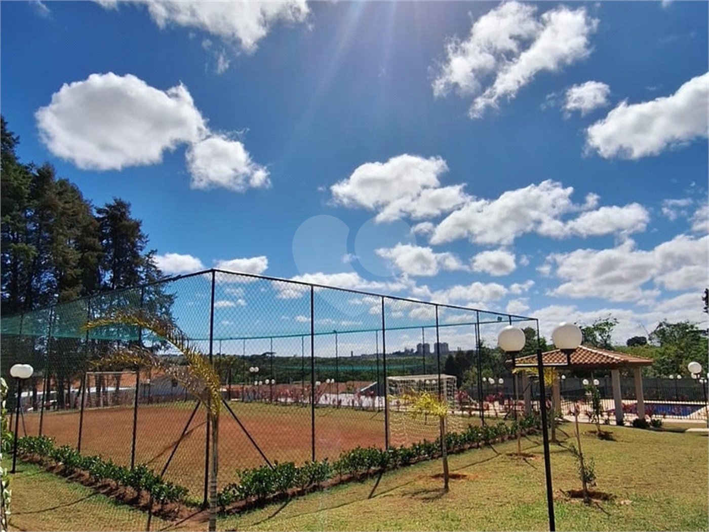 Casa à venda com 2 quartos no condomínio Residencial Parque Imperial, Sorocaba - SP