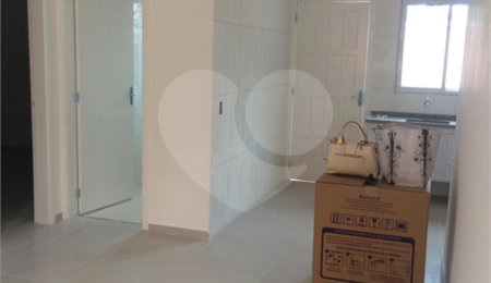 Casa à venda com 2 quartos no condomínio Cristal Boracéia I, Bertioga - SP