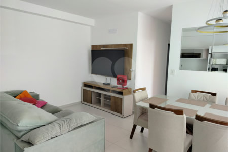 Apartamento à venda com 3 quartos, sendo 1 suíte, em Bairro da Vossoroca, Sorocaba, SP