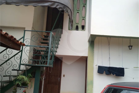 Casa à venda com 3 quartos, sendo 2 suítes, em Vila Santista, Atibaia, SP