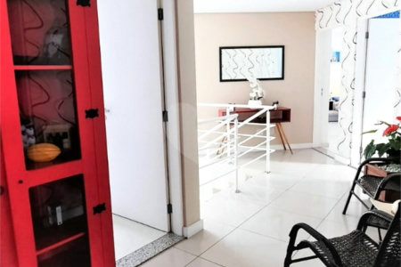 Casa à venda com 5 quartos, sendo 4 suítes, em Água Fria, São Paulo, SP