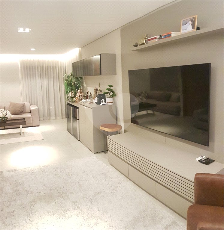 Apartamento à venda com 3 quartos, sendo 1 suíte, em Vila Aurora (zona Norte), São Paulo, SP
