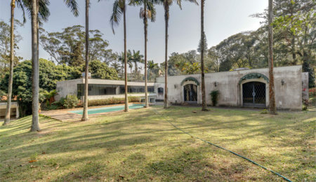 Casa à venda com 4 suítes no condomínio Chácara Flora, São Paulo - SP