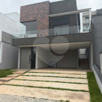 Casa à venda no condomínio Mosaico Essence, Mogi das Cruzes - SP