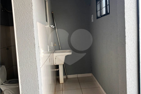 Casa à venda com 3 quartos em Ipê, Três Lagoas, MS