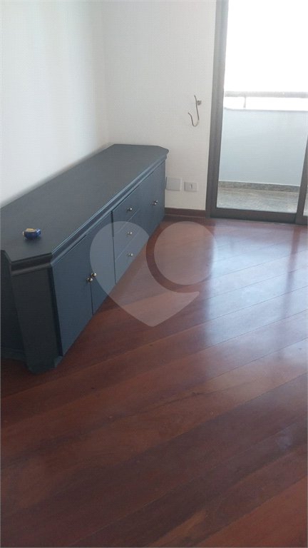 Apartamento à venda ou para alugar com 5 quartos, sendo 3 suítes,  em Tatuapé, São Paulo, SP