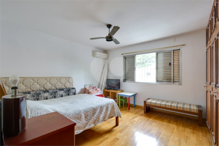 Sobrado à venda com 3 quartos, sendo 1 suíte, em Chácara Santo Antônio (zona Sul), São Paulo, SP