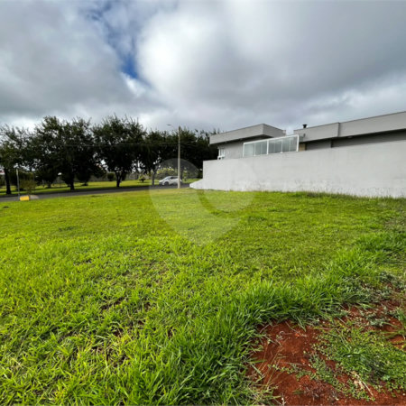 Casa à venda no condomínio Portal dos Pinheiros, Itapetininga - SP