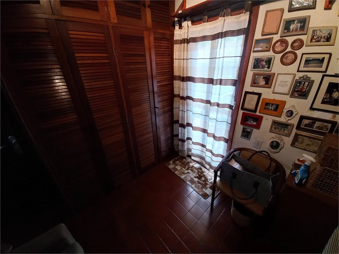 Sobrado à venda com 4 quartos, sendo 2 suítes,  em Fazenda Morumbi, São Paulo, SP