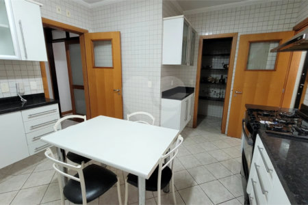Apartamento à venda com 4 quartos, sendo 2 suítes, em Jardim São Luiz, Ribeirão Preto, SP