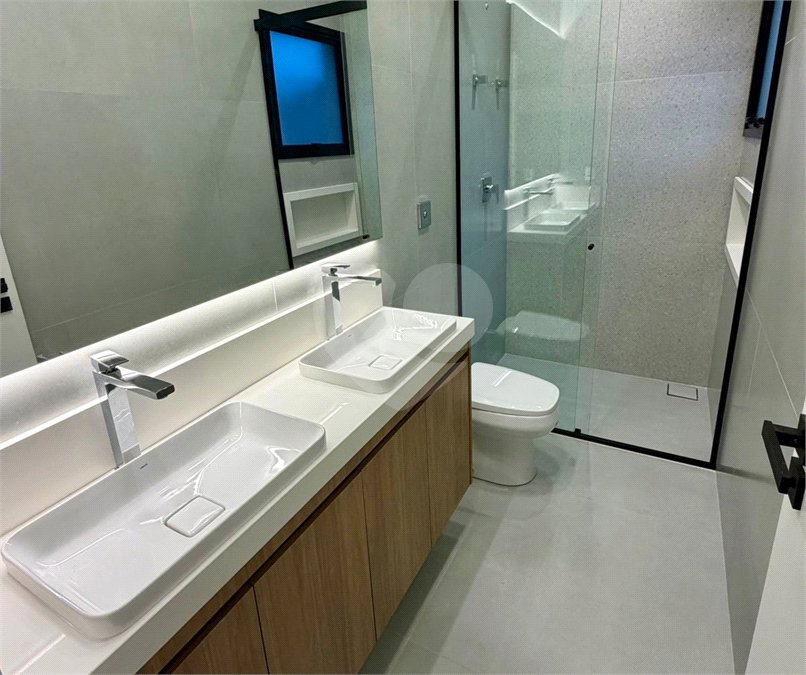Casa à venda com 3 suítes no condomínio Le France, Sorocaba - SP