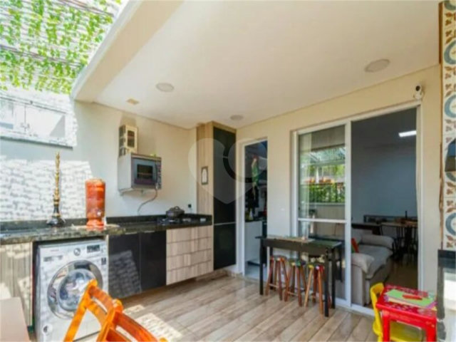 Apartamento à venda com 2 quartos, sendo 1 suíte,  em Vila Guilherme, São Paulo, SP