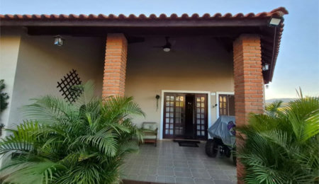 Chácara com 3 dormitórios à venda, 1200 m² por R$ 870.000,00 - Condomínio Ninho Verde II - Pardinho/SP