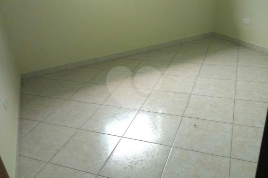 Casa à venda com 3 quartos, sendo 1 suíte, no condomínio São Marcos, São Paulo - SP