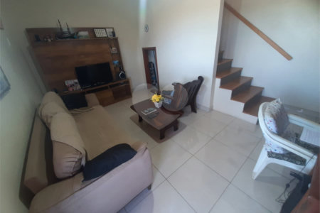 Casa à venda com 4 suítes em Santa Cruz, Rio de Janeiro, RJ
