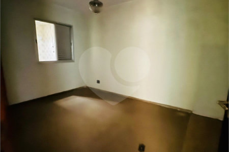 Casa à venda com 4 quartos, sendo 2 suítes,  em Vila Galvão, Guarulhos, SP