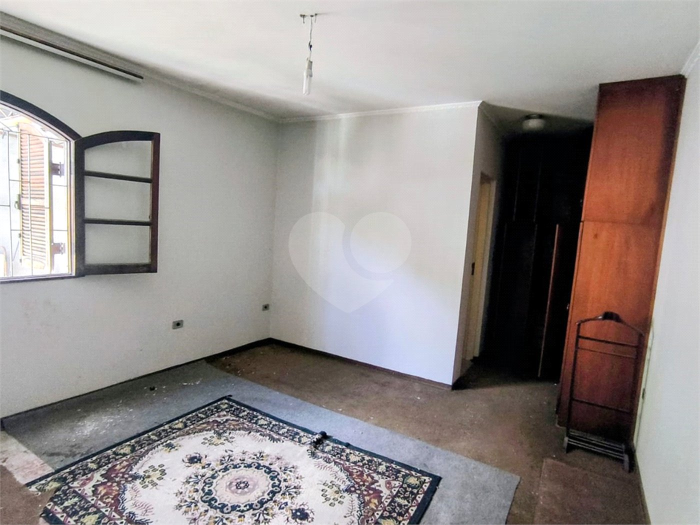 Sobrado à venda com 3 quartos, sendo 1 suíte, em Tremembé, São Paulo, SP